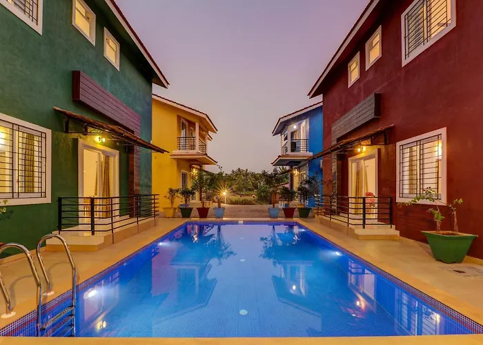 Jaqk Holidays - 9Bhk Villa For Big Groups, Private Pool-Wifi-Cartaker-Parking, North Goa Baga